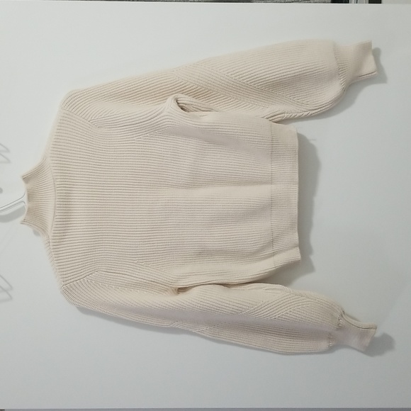 Sweater -ZARA - Small - Picture 2 of 5